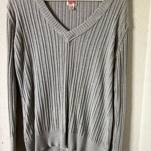 Women’s X-Large mission supply V-Neck Ribbed Sweater in Light Gray
